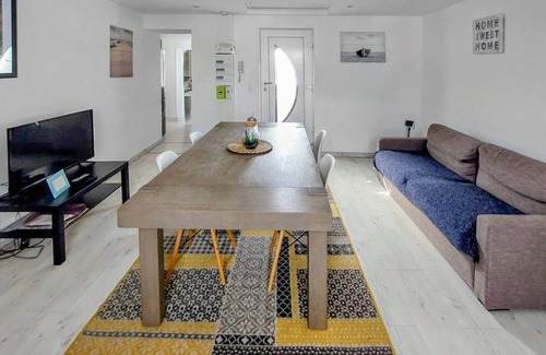 Grand-Fort-Philippe Apartment | Stunning apartment in Grand-Fort-Philippe