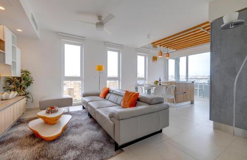 Ta' Xbiex Apartment | Stunning Apartment in a Central Location with Views