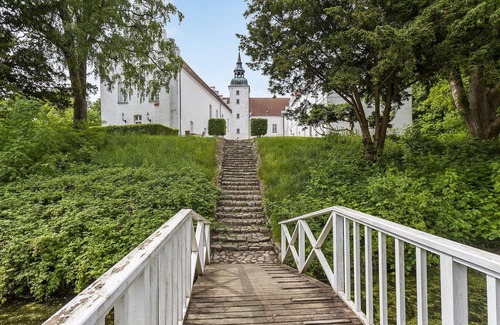 Brovst Apartment | Stunning apartment in Brovst with WiFi
