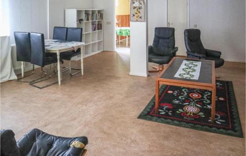Hultsfred Municipality Apartment | Stunning Apartment In Målilla With Wifi