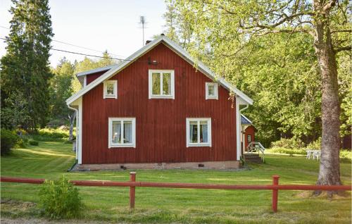 Ronneshytta Apartment | Stunning Apartment In Rönneshytta