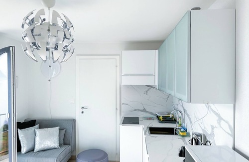 Puidoux Villa | Stunning APT with 360 ° panoramic view of lake Geneva and Alls in the vineyard