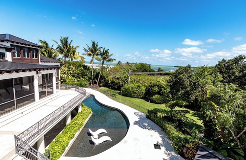 Key Largo House | Stunning Bali-style Estate located in Key Largo, FL. Your own private oasis.