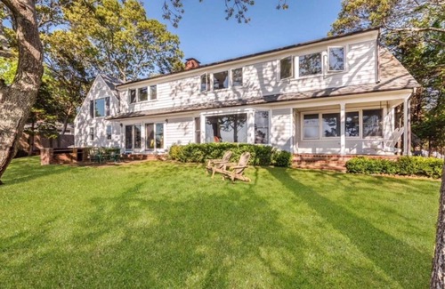 Hampton Bays House | Stunning Bayfront Views