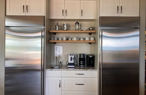 Charlevoix House | Stunning Beachfront Home June reduced, August Weeks Open