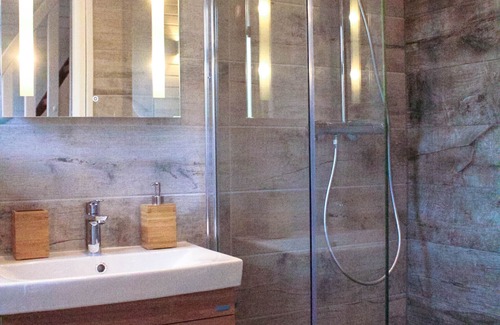 Selfoss Cabin | Stunning cabin with hot tub, fire place, projector & magical surroundings