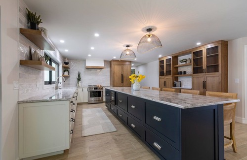 Shell Harbor House | Stunning Canal Front Home Exquisite Design!