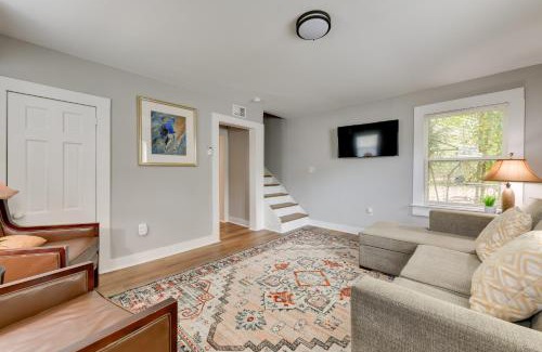 Optimist Park House | Stunning Charlotte Retreat about 2 Mi to City Center!