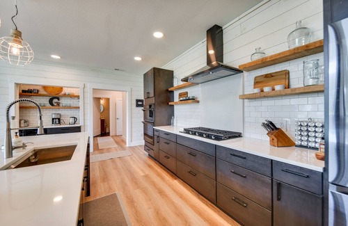 Machipongo House | Stunning Chesapeake Bay Farmhouse w/Dock & Kayaks