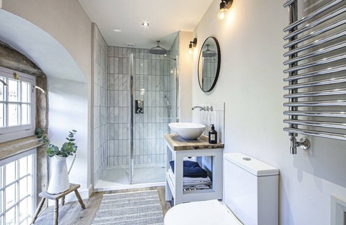 Peak District National Park House | Stunning converted chapel in the beautiful Hope Valley