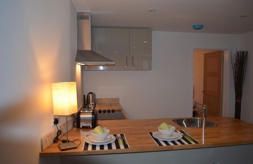 Hassocks Apartment | Stunning converted Old Post Office Keymer - Ditchling Brighton Lewes close by