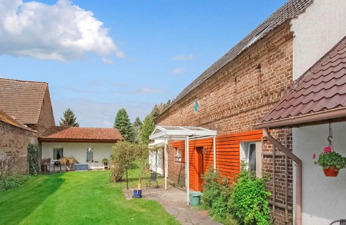 Koenigs Wusterhausen Apartment | Stunning apartment in Königs Wusterhausen OT