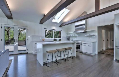 Portola Valley Villa | Stunning Executive Retreat 4bd 4ba