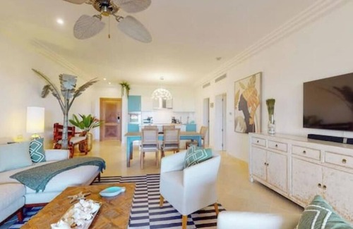 Punta Cana Cabin | Stunning Fishing Lodge apt w/marina and pool view