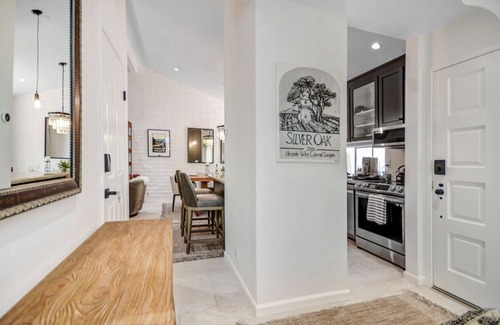 Napa Condo | Stunning Golf Course Retreat: Pool, BBQ, Fire Pit
