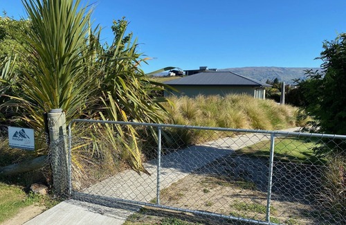 Wanaka House | Stunning guest house 5 minutes from Lake Wanaka