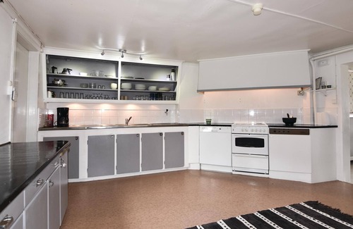 Algaras House | Stunning home in älgarås with WiFi