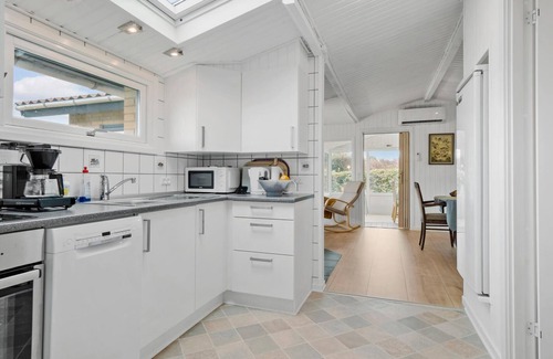 Middelfart House | Stunning home in Asperup with WiFi