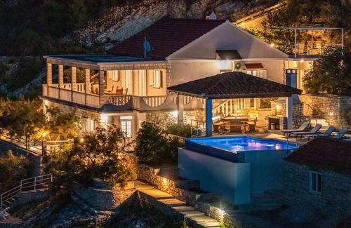 Prigradica House | Stunning home in Blato with WiFi