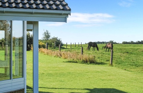 Hvidbjerg Strand House | Stunning home in Børkop with sauna
