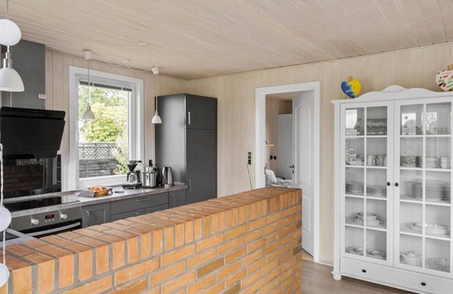 Broager House | Stunning home in Broager with WiFi