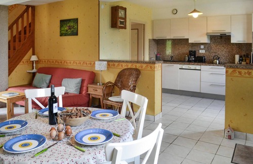 Bugeat House | Stunning home in Bugeat with kitchen