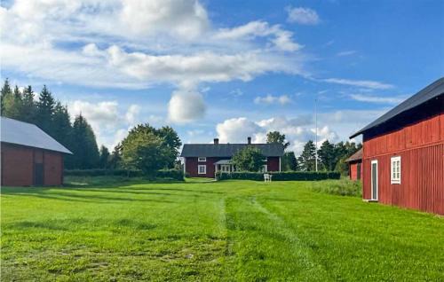 Edsbro House | Stunning Home In Edsbro With Wifi