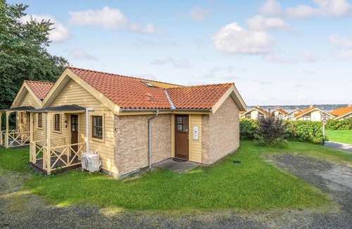 Rendbjerg House | Stunning home in Egernsund with kitchen