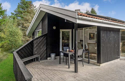 Torup Strand House | Stunning home in Fjerritslev with sauna