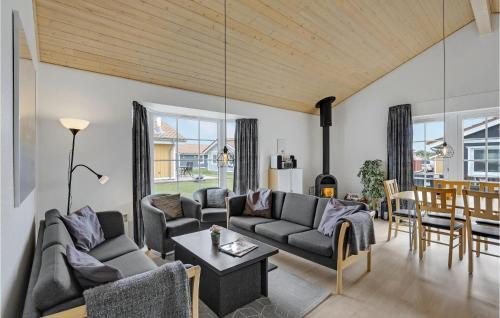 Grasten House | Stunning Home In Gråsten With Wifi