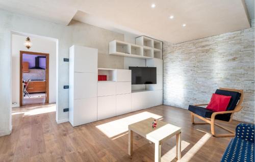 Semonzo House | Stunning Home In Borso Del Grappa