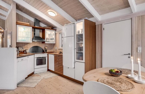 Jerup House | Stunning home in Jerup with kitchen