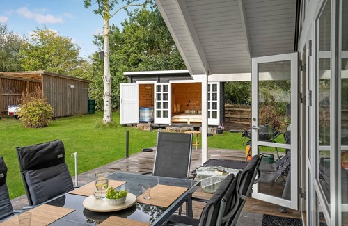 Kalundborg House | Stunning home in Kalundborg with WiFi