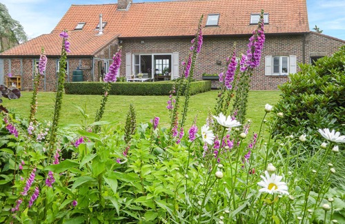 Heuvelland House | Stunning home in Kemmel with WiFi