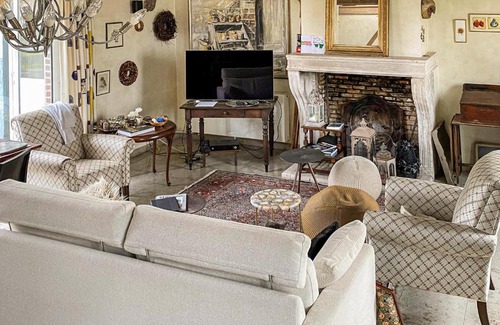 Heuvelland House | Stunning Home In Kemmel With Wifi