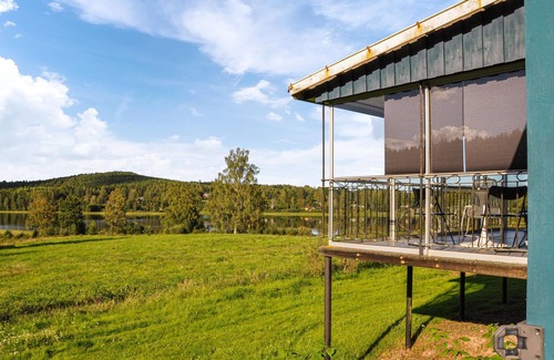 Klassbol House | Stunning home in Klässbol with kitchen