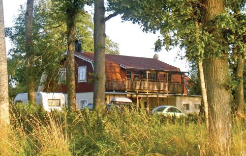 Stavsjo House | Stunning Home In Ljungby With Wifi