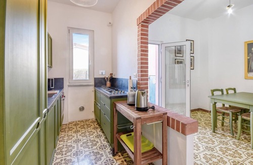 Moneglia House | Stunning home in Moneglia with kitchen