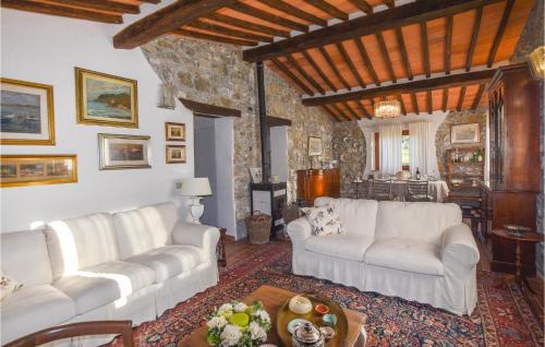 Monterotondo Marittimo House | Stunning Home In Monterotondo Marittimo