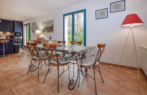Nessa House | Stunning home in Nessa