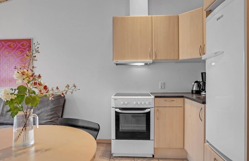 Pandrup House | Stunning home in Pandrup with kitchen