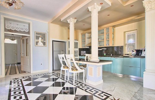 Porec House | Stunning home in Porec with WiFi