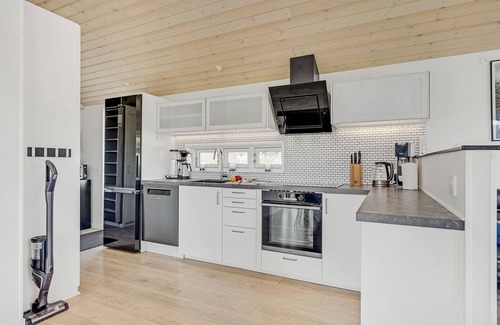 Spodsbjerg House | Stunning home in Rudkøbing with sauna