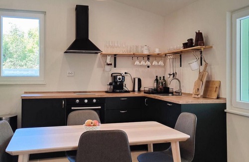 Seget House | Stunning home in Seget Gornji with WiFi