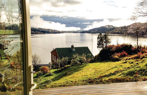 Lindas House | Stunning home in Seim with WiFi