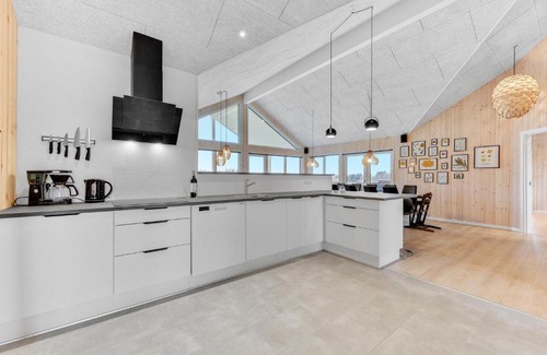 Lihme House | Stunning Home In Spøttrup With Sauna