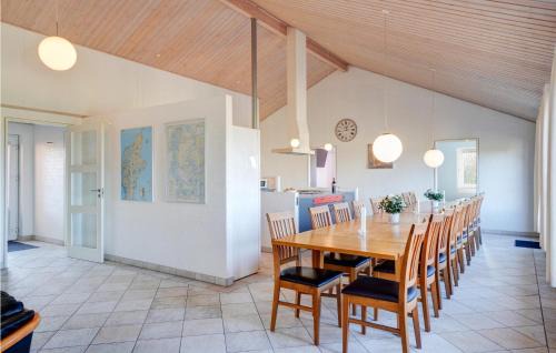 Spøttrup House | Stunning Home In Spøttrup With Sauna