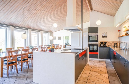 Spøttrup House | Stunning home in Spøttrup with sauna