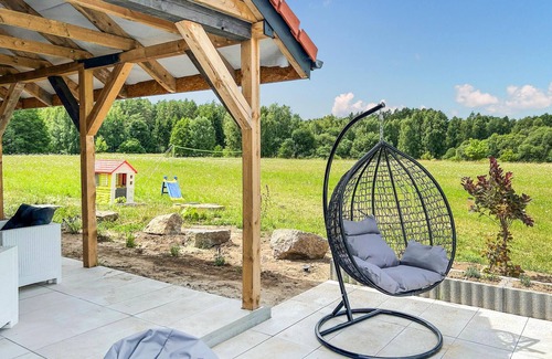 Faszcze House | Stunning home in Stare Sady with WiFi