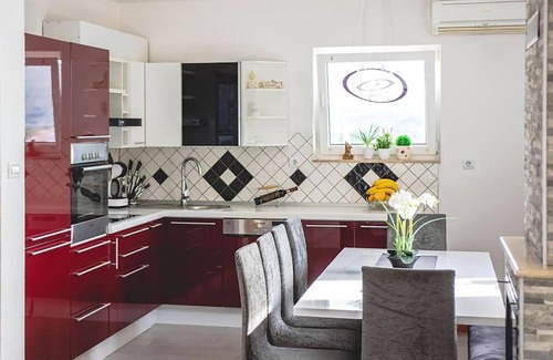 Trilj House | Stunning home in Trilj with WiFi